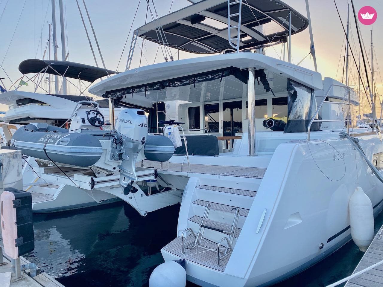 Lagoon — Lagoon 52f (2019)